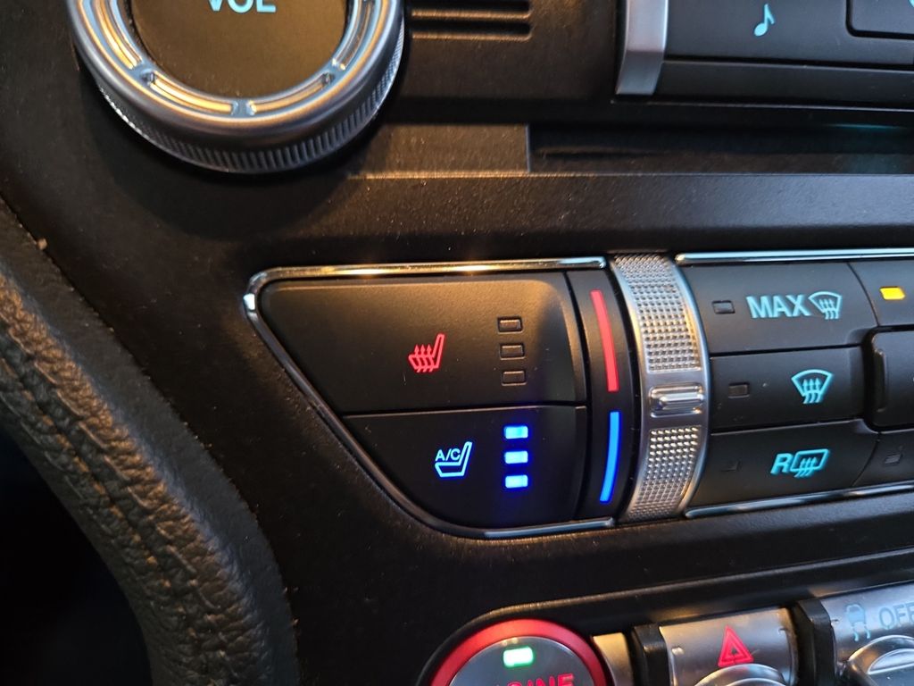 2022 Ford Mustang GT Premium photo 21