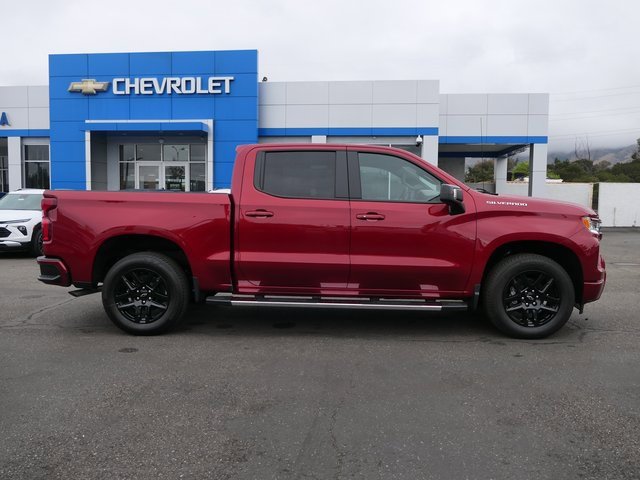 2026 Chevrolet Silverado RST photo 2