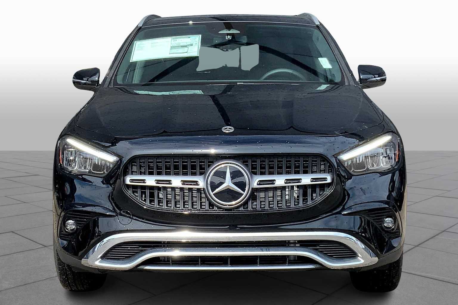 2025 Mercedes Benz GLA 250 photo 3