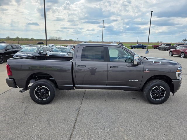 2025 Ram 2500 Laramie photo 8
