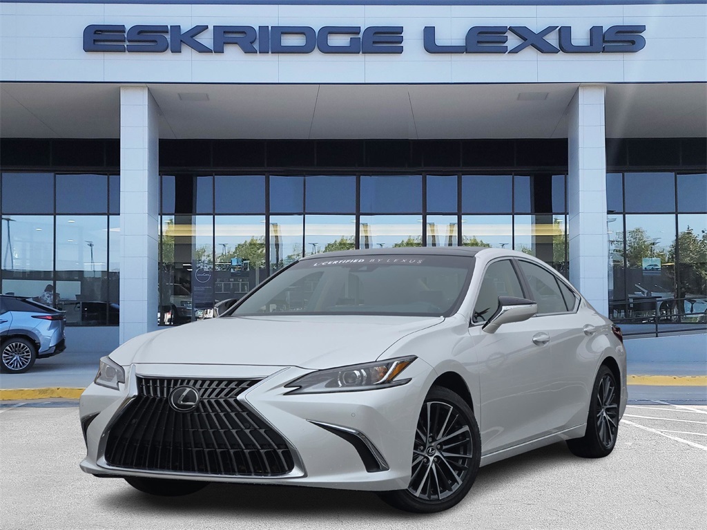 2025 Lexus ES 350's photo