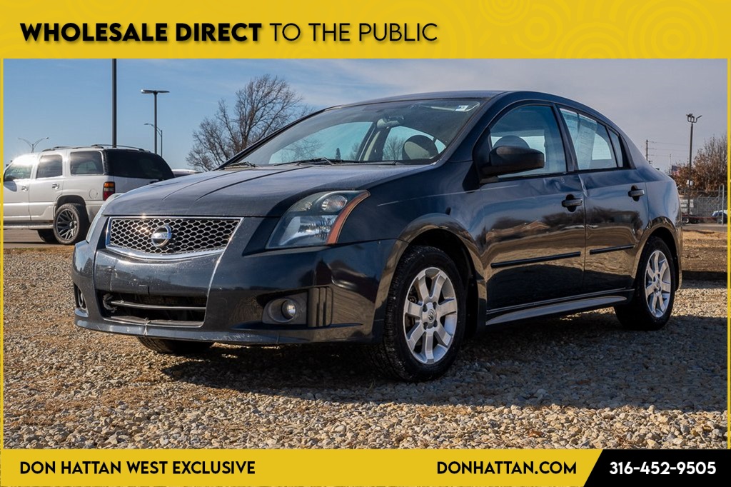 2009 Nissan Sentra SR's photo