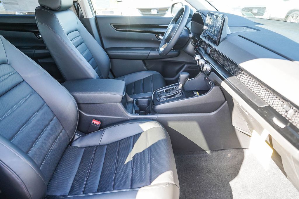 2025 Honda CR-V EX-L photo 17