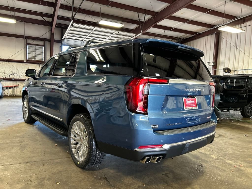 2026 Gmc Yukon XL Denali photo 2