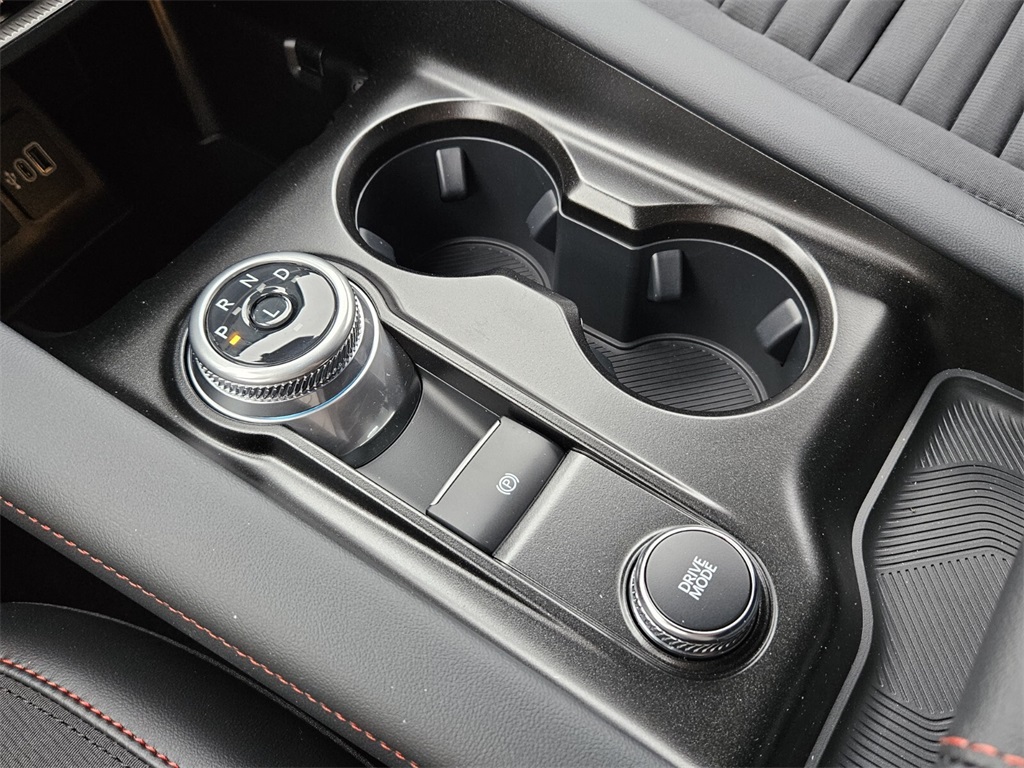 2025 Ford Explorer ST-Line photo 20