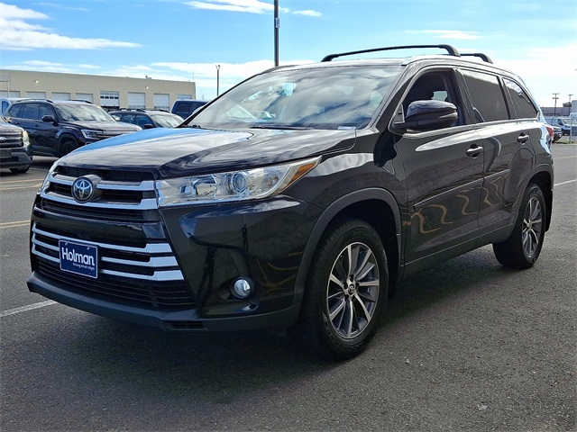 2019 Toyota Highlander XLE photo 4