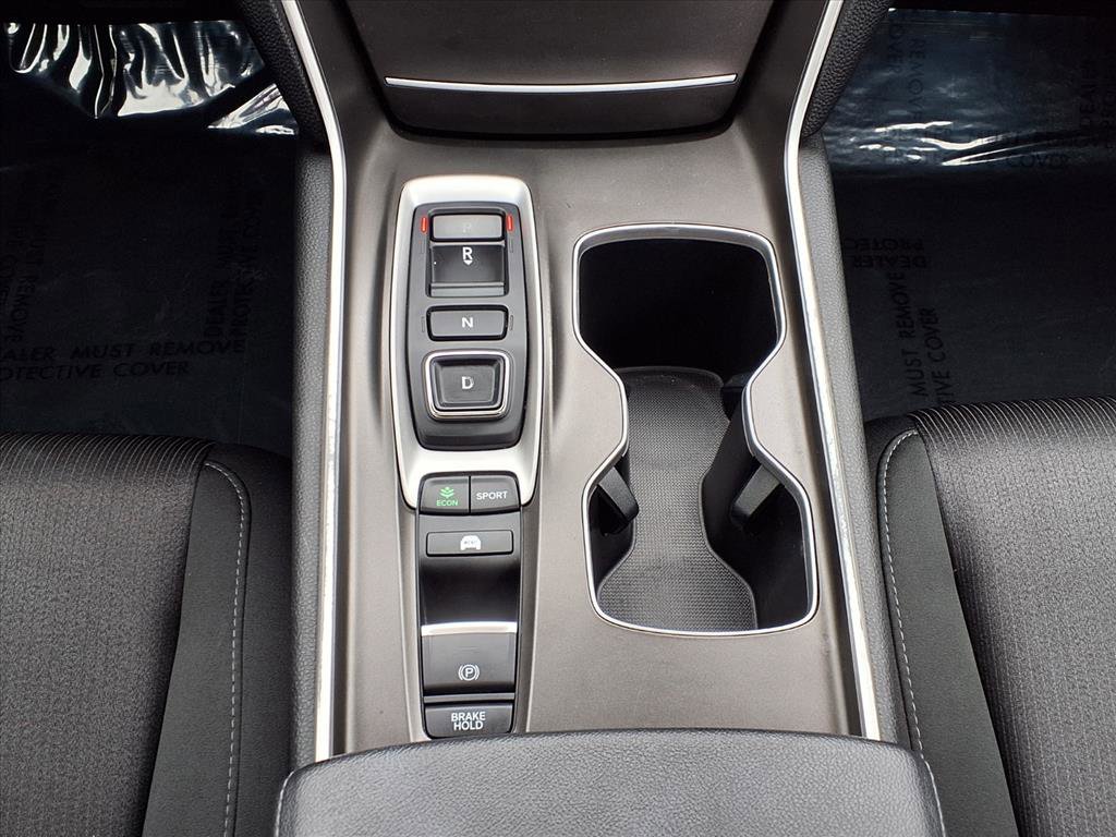 2019 Honda Accord Hybrid EX photo 7