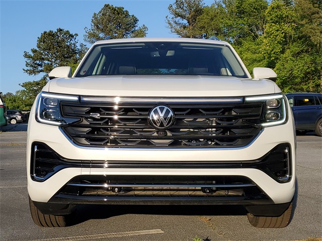 2025 Volkswagen Atlas SEL Premium R-Line photo 2