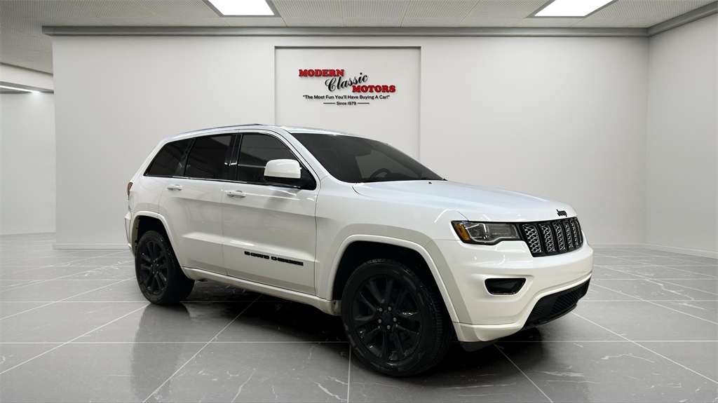 2022 Jeep Grand Cherokee WK Laredo X's photo