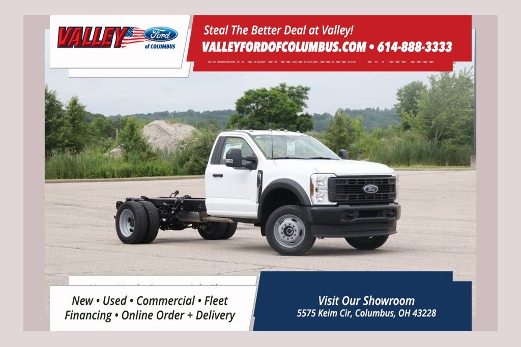 2025 Ford F-550 Super Duty Chassis Cab XL's photo