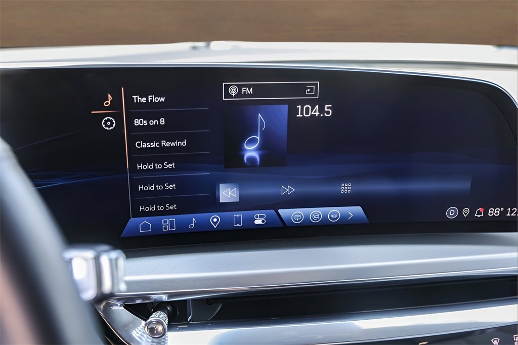 2024 Cadillac Lyriq Luxury photo 15