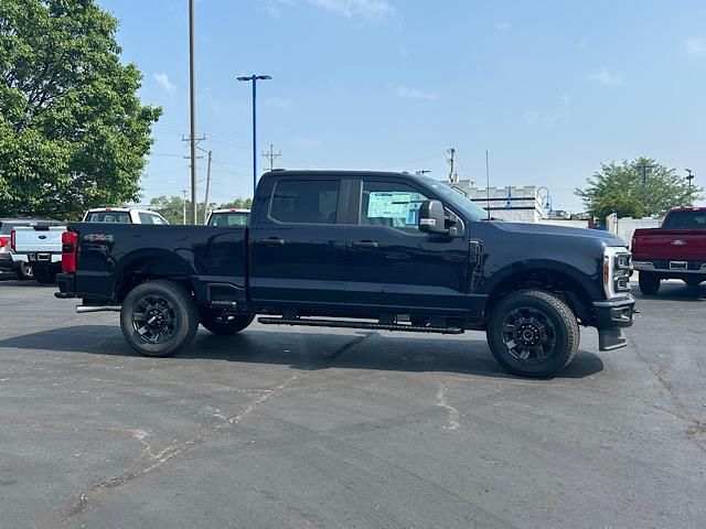 2025 Ford F-250 XL photo 13
