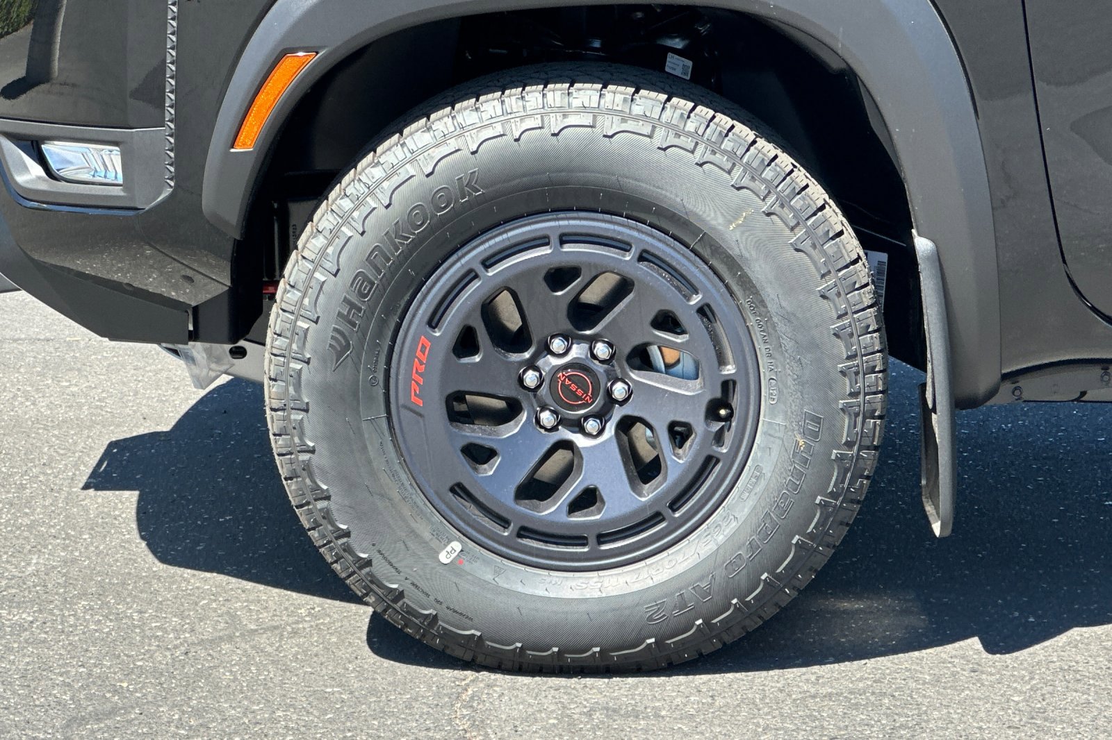 2025 Nissan Frontier Crew Cab PRO-4X photo 23