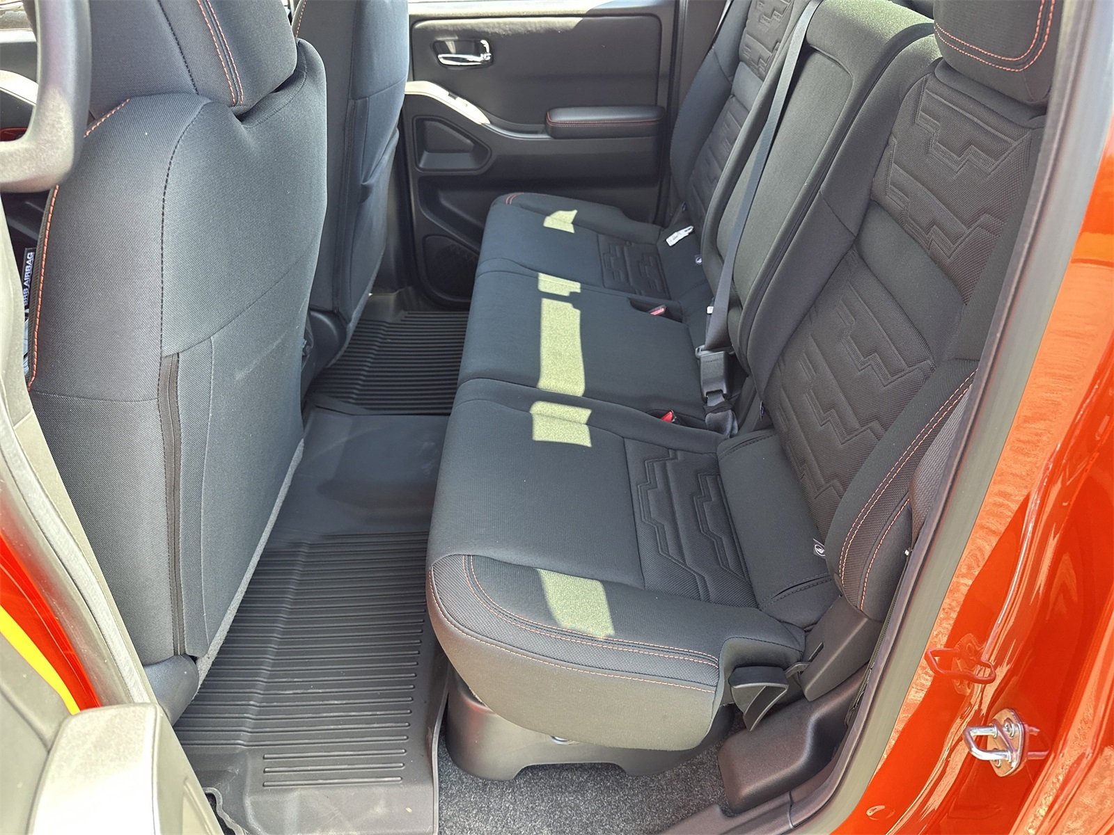 2025 Nissan Frontier PRO-4X photo 21