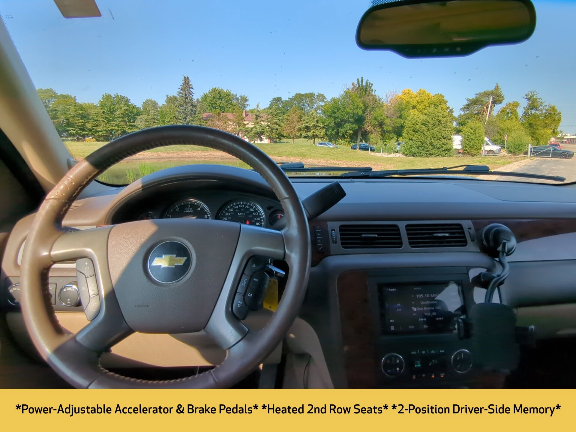 2013 Chevrolet Suburban LT photo 8