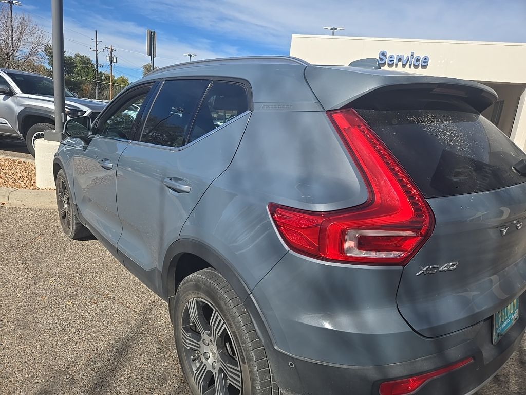 2020 Volvo XC40 T5 Inscription photo 4