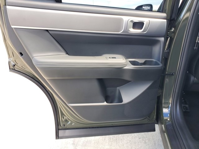 2026 Hyundai Santa Fe SEL photo 8
