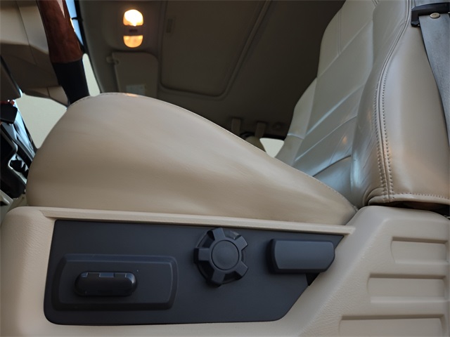 2008 Ford F-250 photo 16