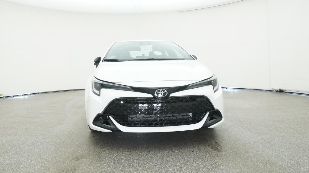 2026 Toyota Corolla SE photo 3
