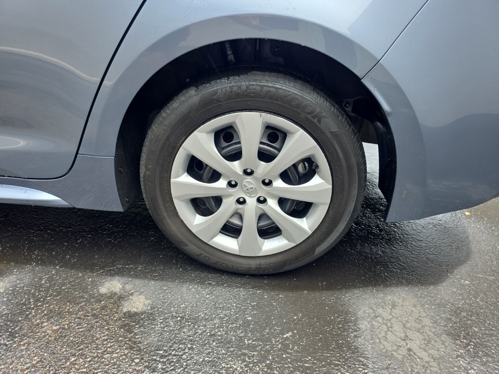 Used 2024 Celestite Toyota LE image 7