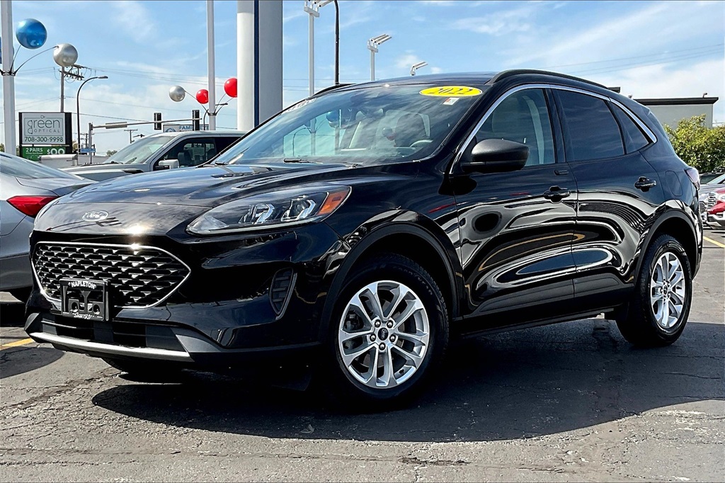 2022 Ford Escape SE photo 4