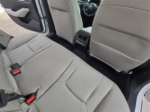 2025 Honda Accord 1.5T LX photo 11