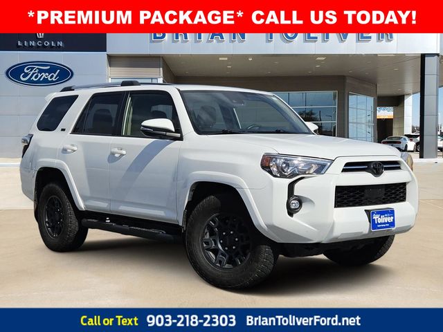 2023 Toyota 4Runner SR5 Premium's photo