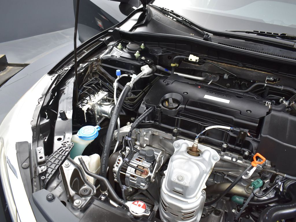 2016 Honda Accord LX photo 25