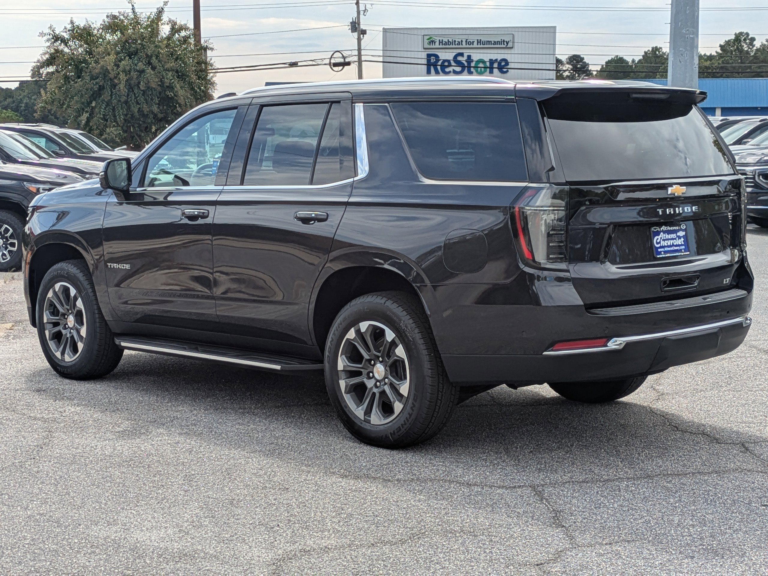2026 Chevrolet Tahoe LT photo 4