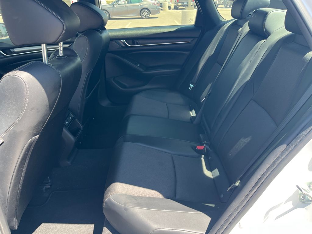 2022 Honda Accord Sport photo 19