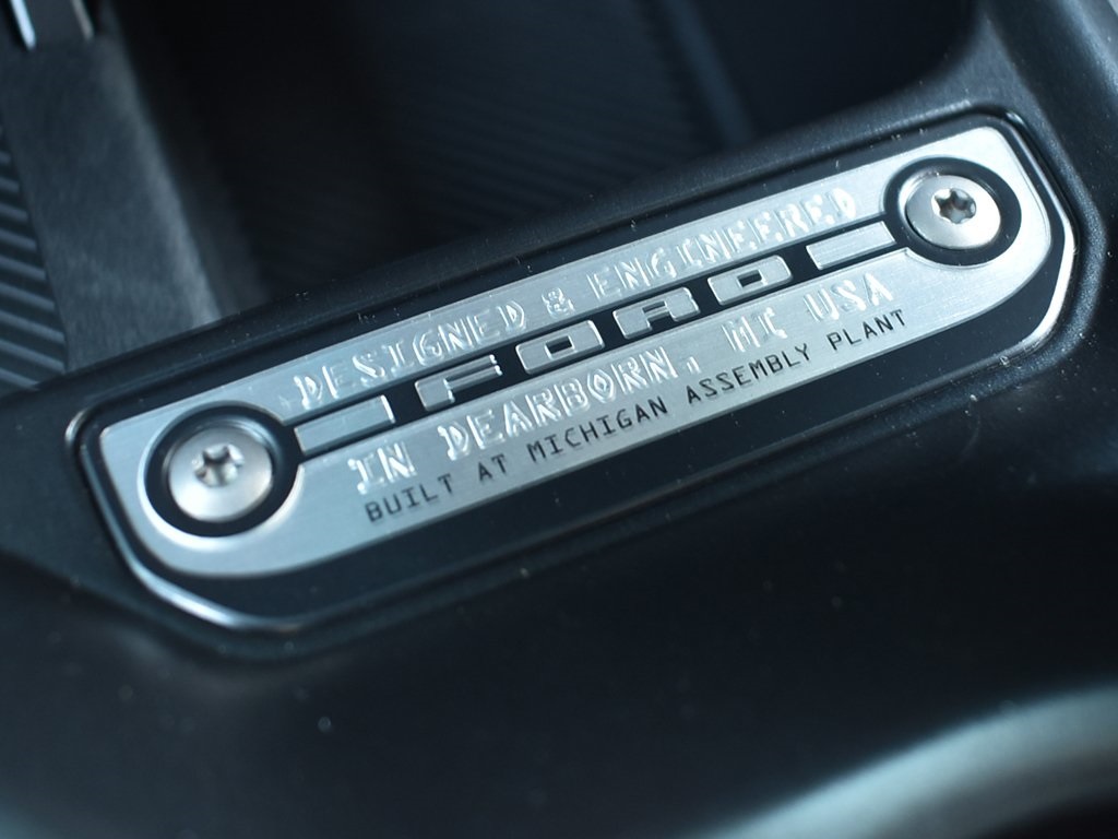 2025 Ford Bronco Badlands photo 16