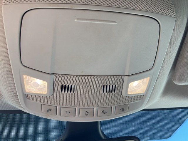 2022 Ford Edge SEL photo 26