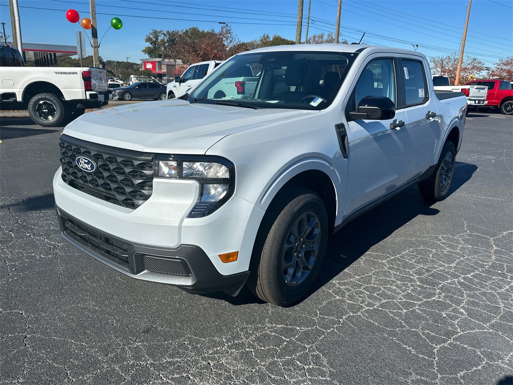 2025 Ford Maverick XLT photo 3