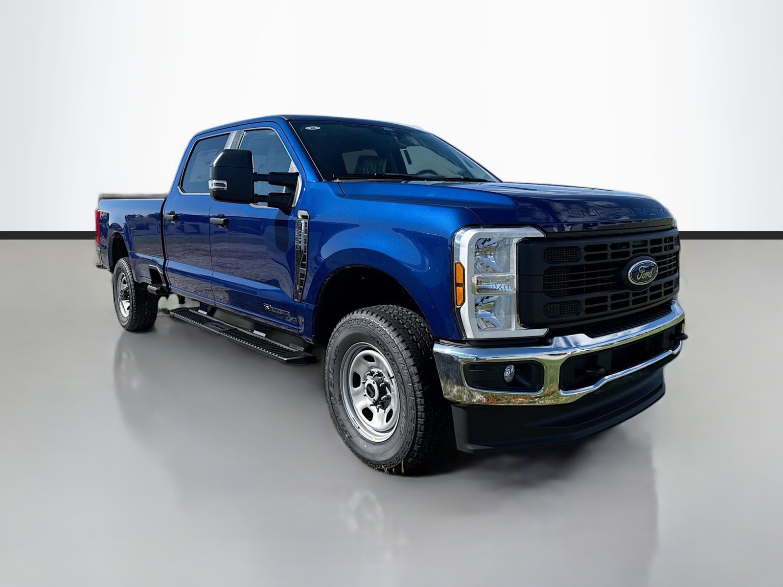 2026 Ford F-350 XL photo 2