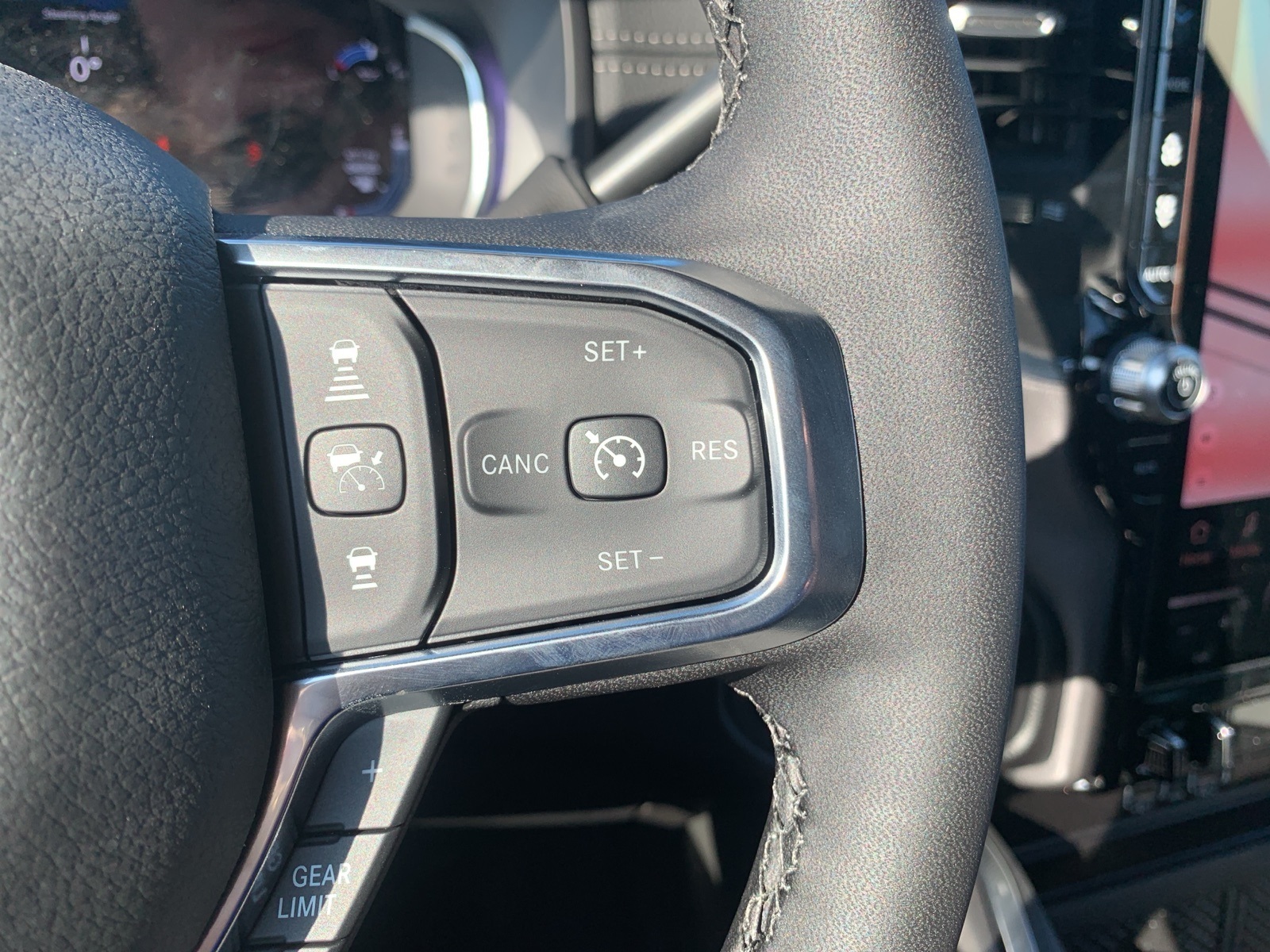 2026 Ram 2500 Laramie photo 8