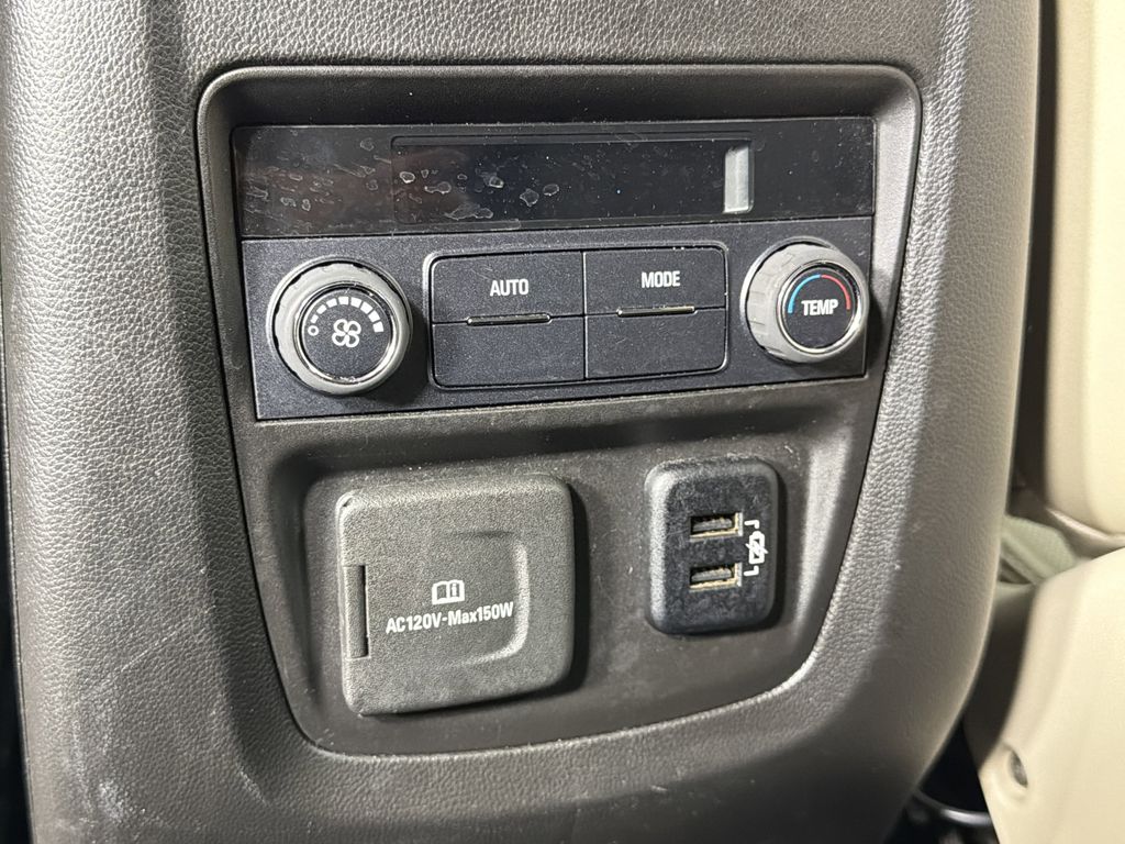 2018 Buick Enclave Essence photo 21