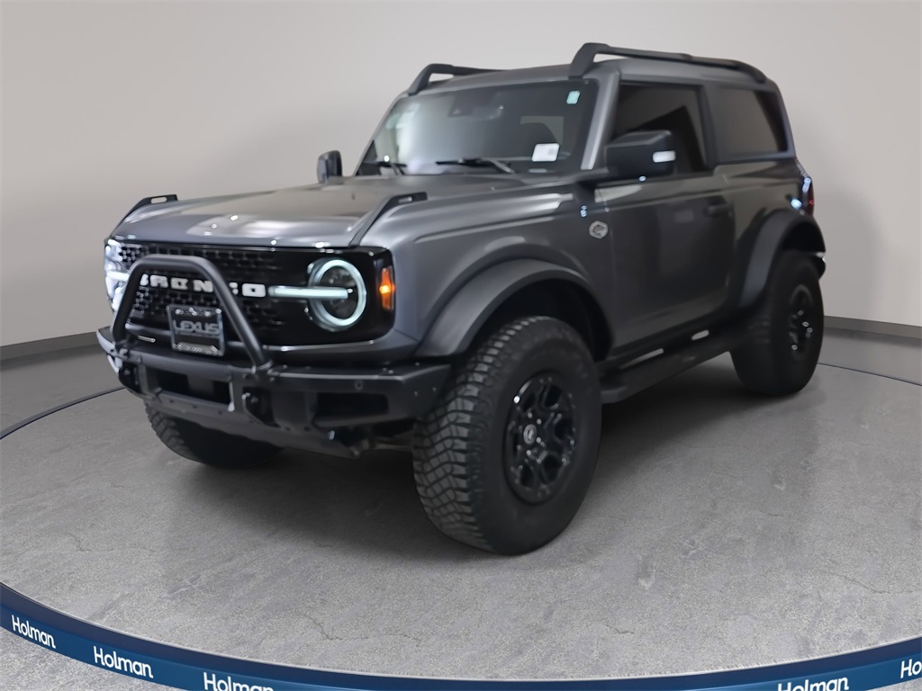 2023 Ford Bronco 2-Door Wildtrak's photo