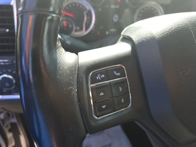 2018 Ram 1500 SLT photo 18