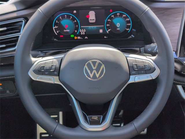 2025 Volkswagen Atlas SEL Premium R-Line photo 7