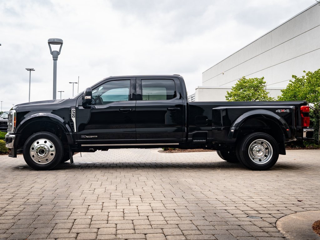 2023 Ford F-450 photo 5