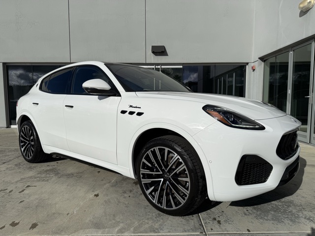 2025 Maserati Grecale MODENA's photo