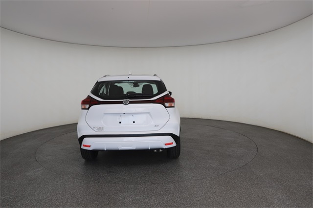 2021 Nissan Kicks SV photo 15