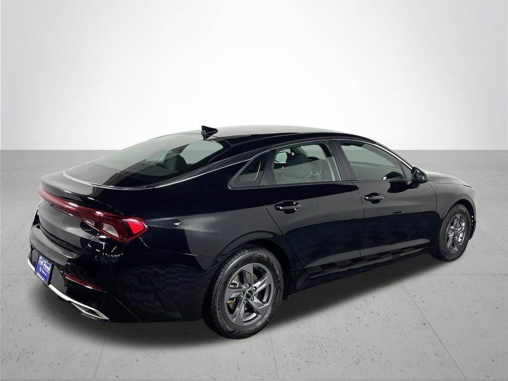 2023 Kia K5 LXS photo 5