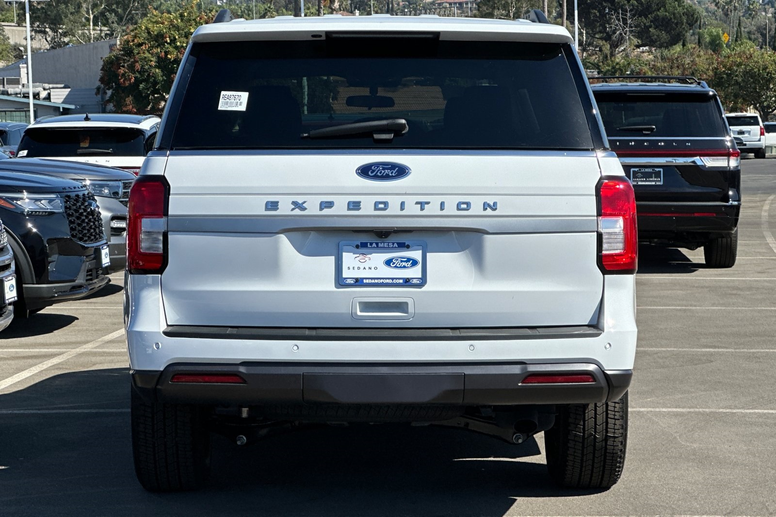 2024 Ford Expedition XL photo 5