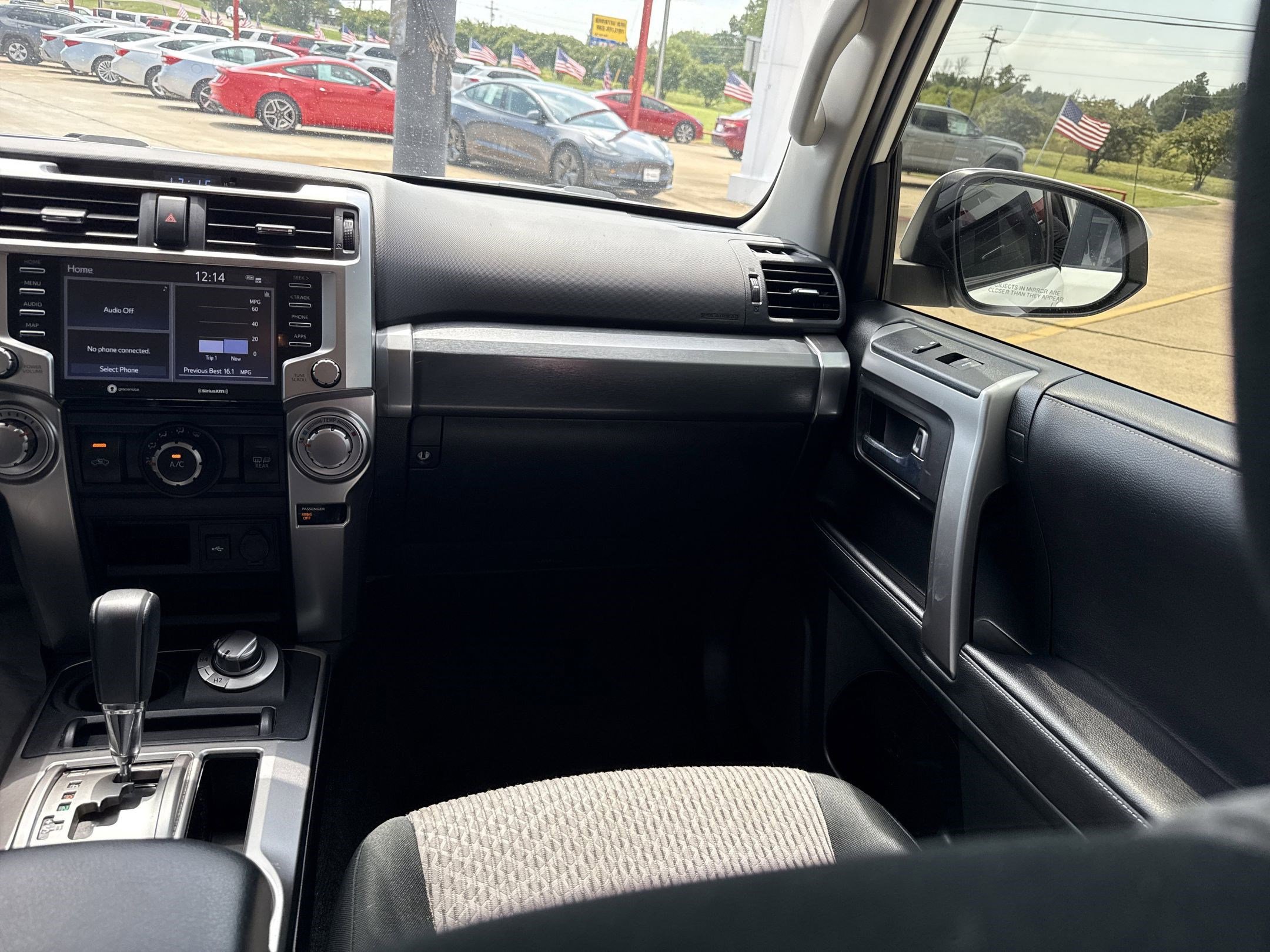 2023 Toyota 4Runner SR5 photo 26