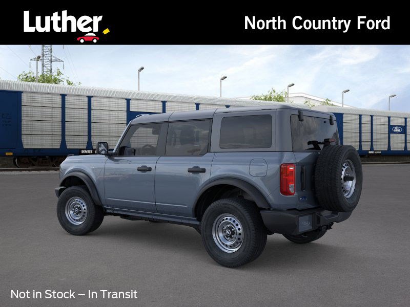 2025 Ford Bronco Base photo 4