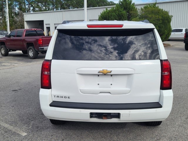 2018 Chevrolet Tahoe LT photo 3