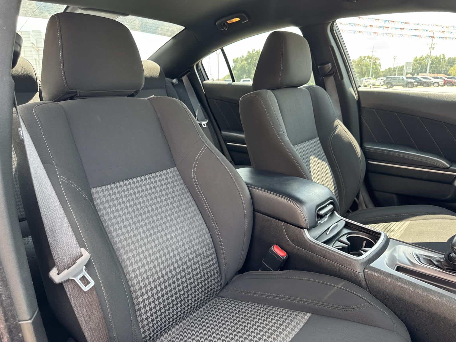 2023 Dodge Charger SXT photo 22