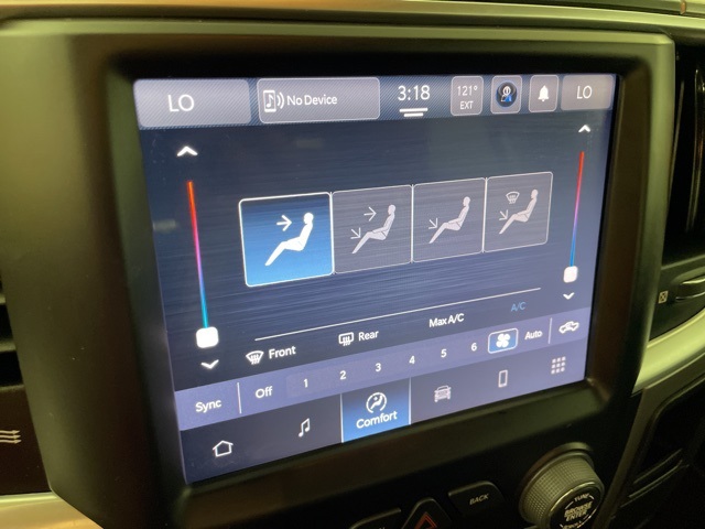 2022 Ram 1500 Classic Warlock photo 26