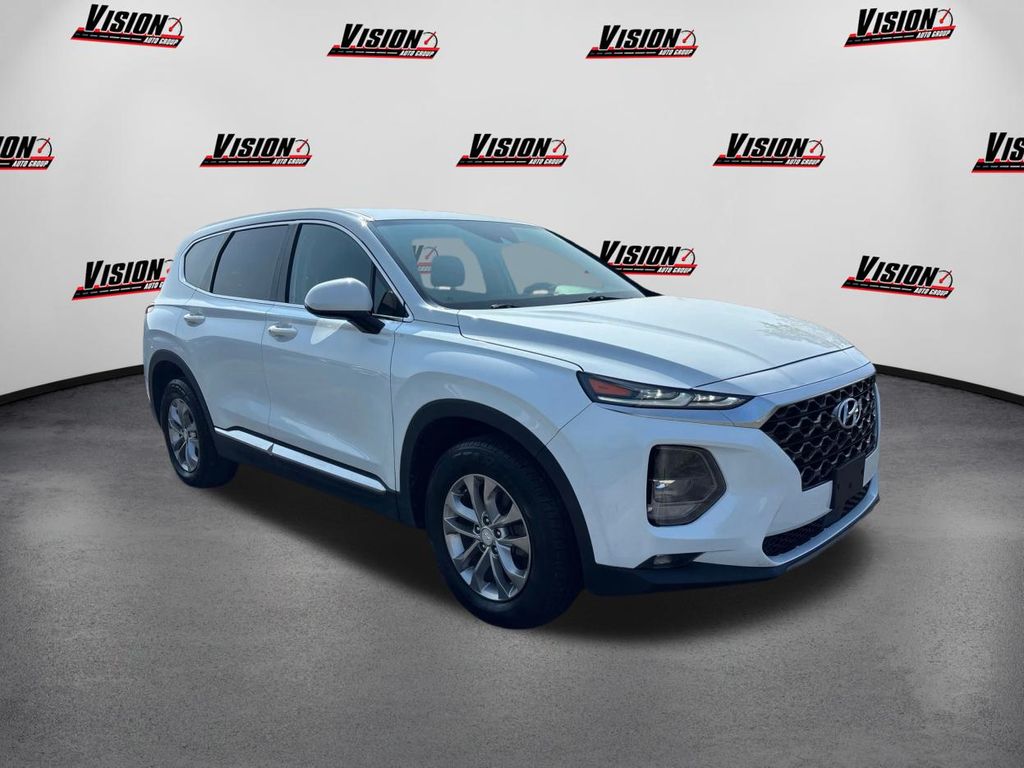 2020 Hyundai Santa Fe SEL photo 3